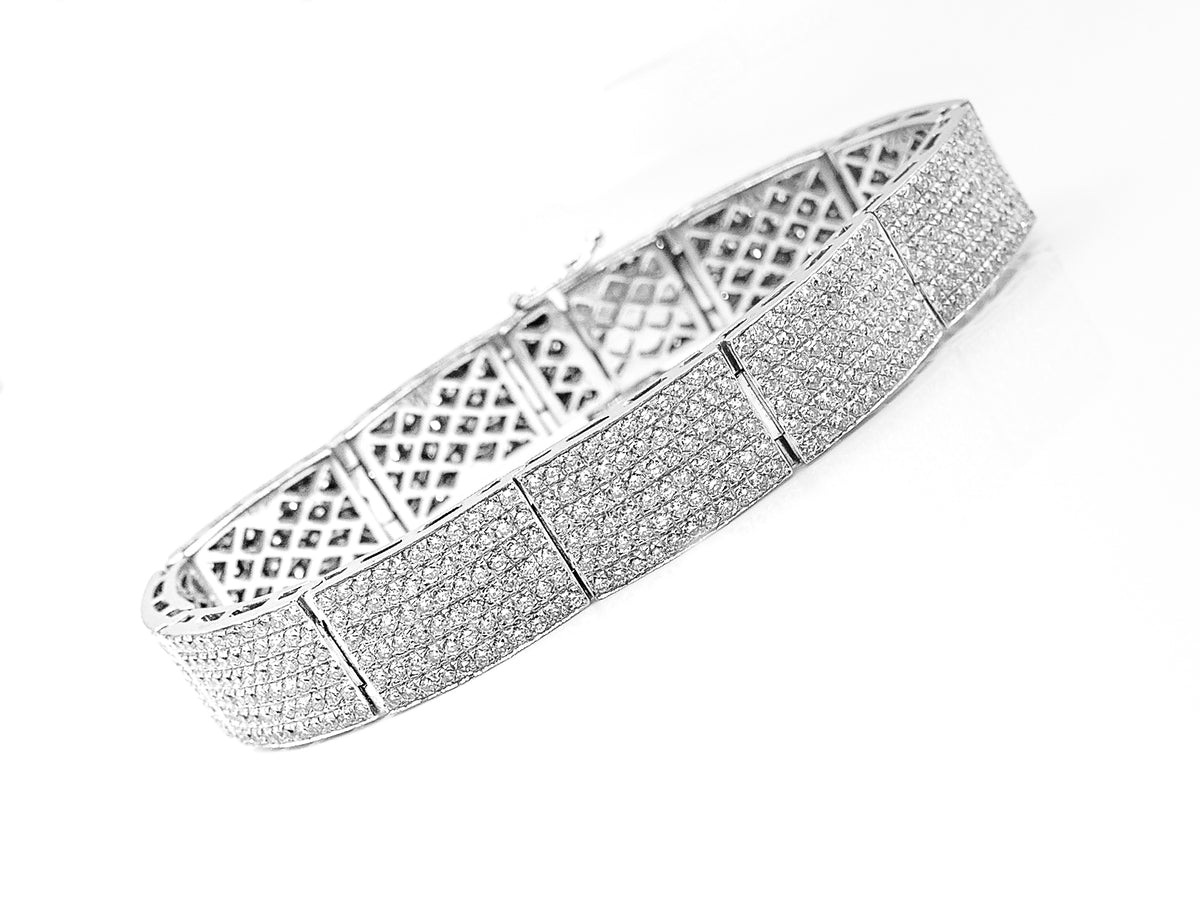  Ice Bracelet-ダイヤモンドの2.5倍輝く圧倒的存在感 Icy Diamond Bracket Bracelet – Ben Moses Jewelry