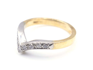 Vintage Two Tone Diamond Pointed Band