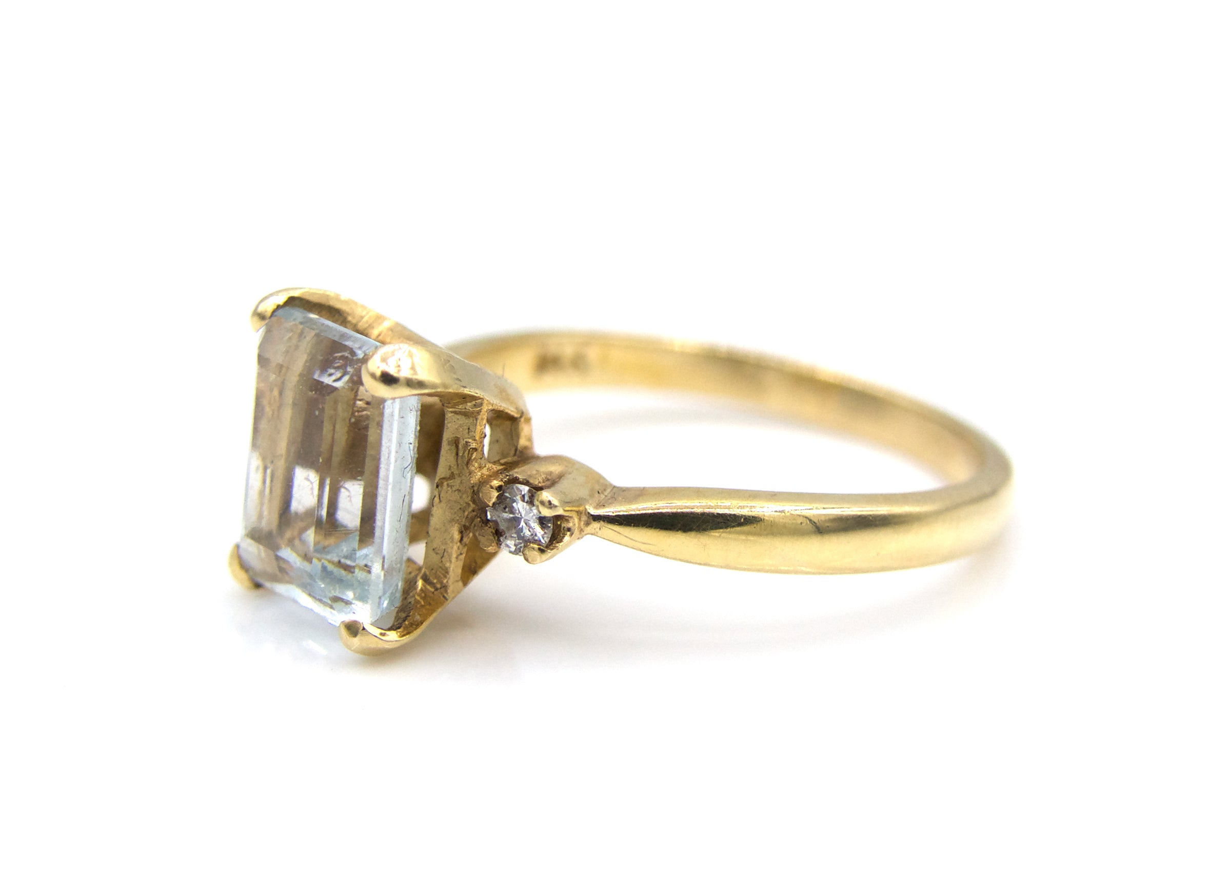 Emerald Cut Aquamarine Diamond Classic 14K Gold Ring