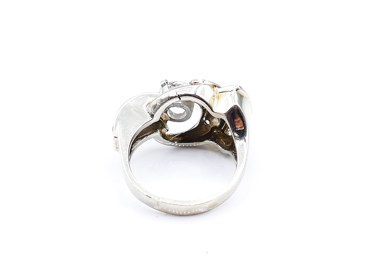 Retro 1.30 Carat Asymmetrical Diamond Gold Ring